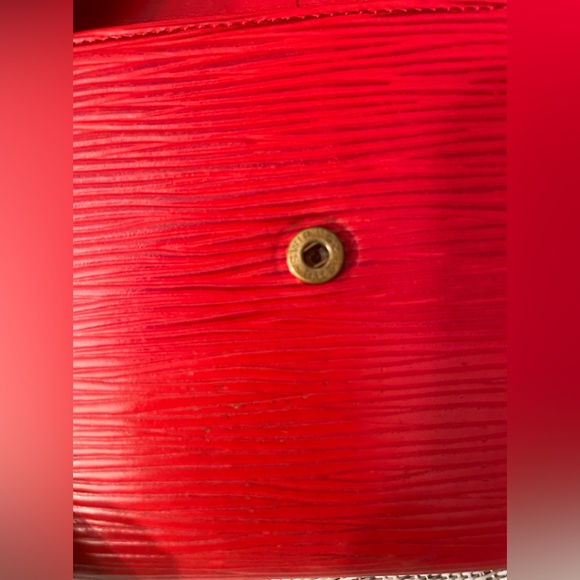 Louis Vuitton Red Epi Compact Wallet - Trifold - Vintage - Picture 8 of 13